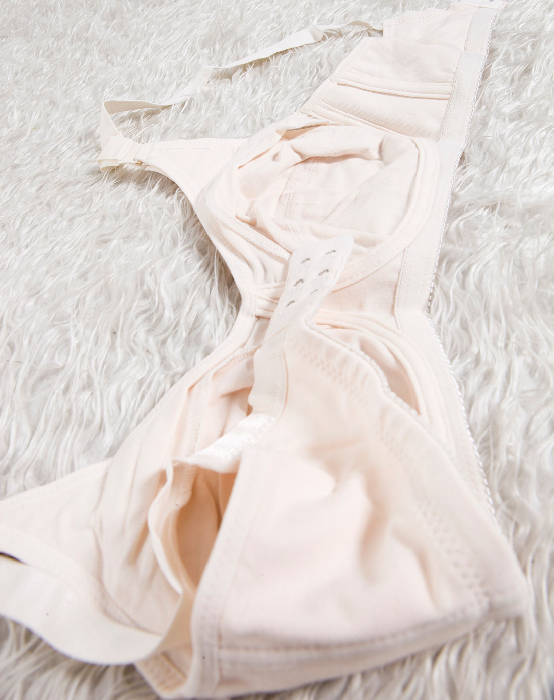 <em>无钢托文胸</em>_有喜特价_唯品会名牌时尚折扣网