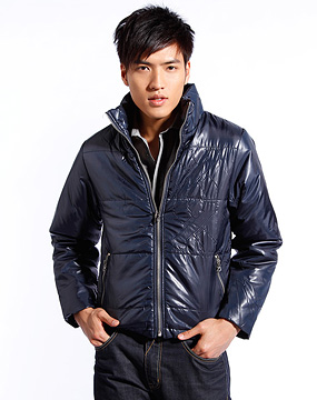 UNISEX男款<em>浅蓝色</em>长袖夹棉<em>短装外套</em>_唯品会