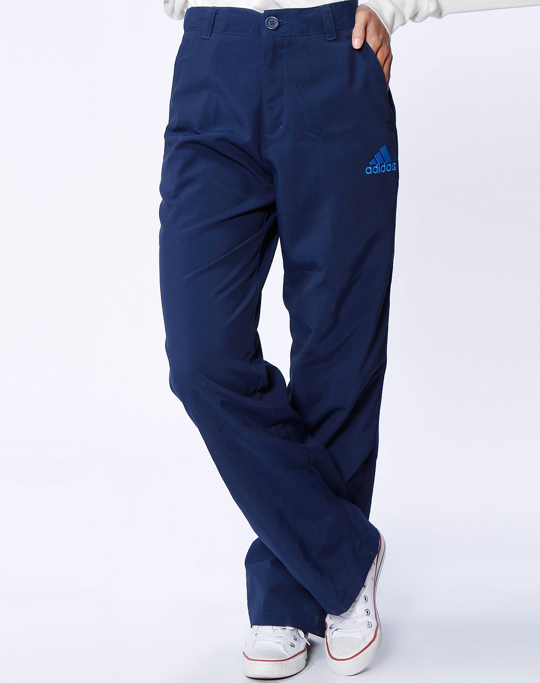 <em>深蓝色</em>裤子_<em>深蓝色</em>裤子<em>配什么上衣</em>_<em>深蓝色</em>裤