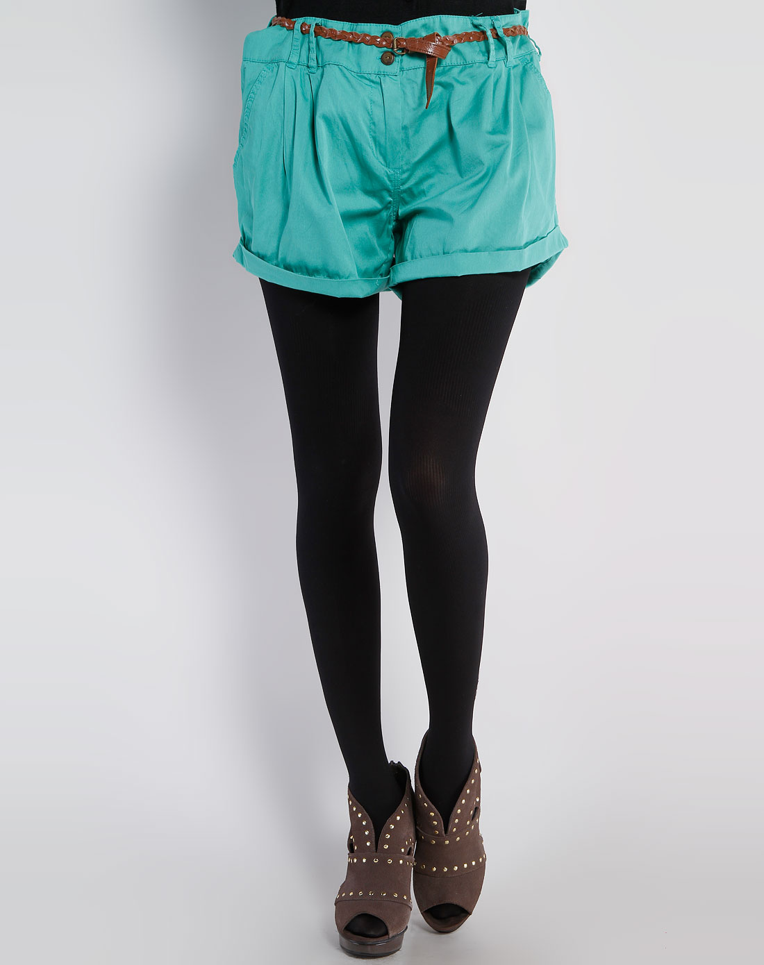 <em>女款</em>绿色<em>休闲短裤</em>