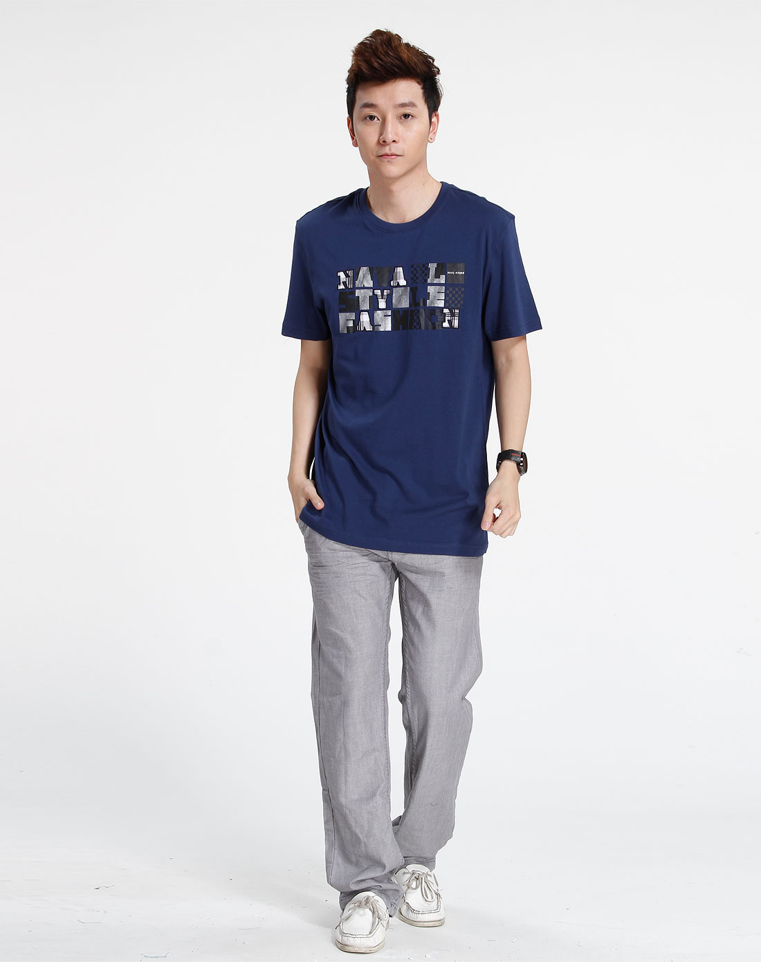 森马男装专场-藏青色休闲印花短袖t恤