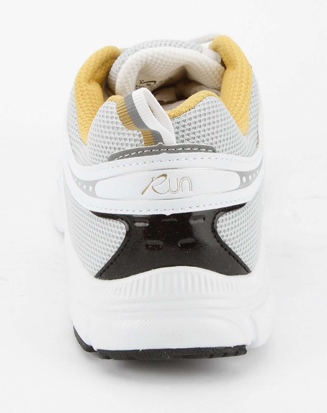 夏季唯品会运动休闲跑步鞋怎么样 哪款好