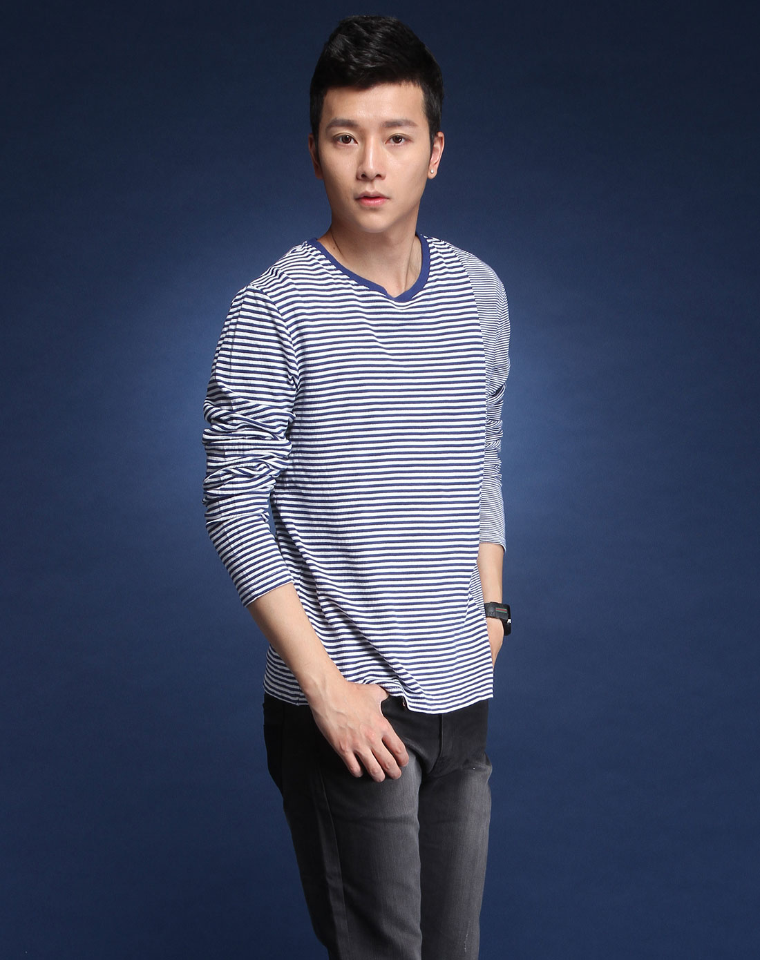 JACK WALK宝蓝白色间条圆领长袖T恤W0111