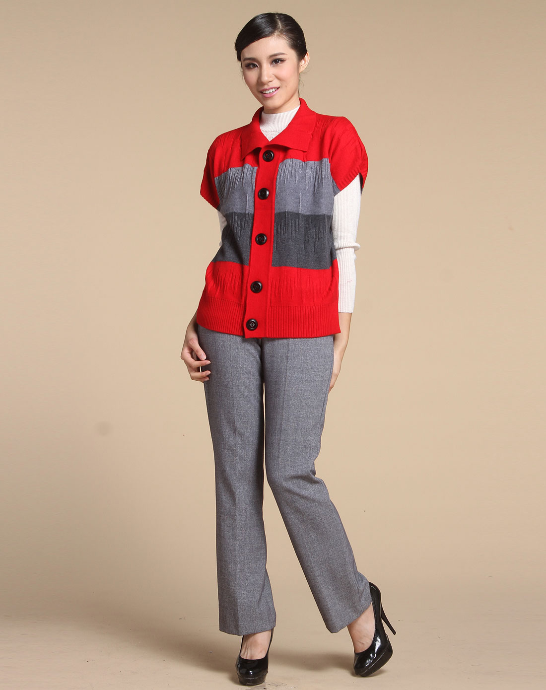 玛莎歌荻MASHAGEDI<em>红灰色</em>翻领时尚蝙蝠短袖