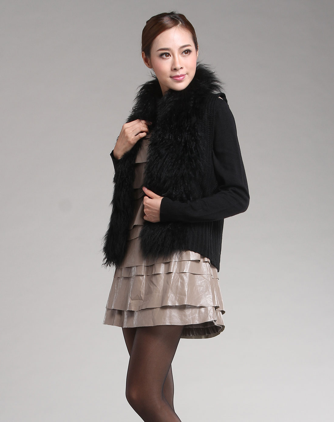 艾米拉AIMILA黑色<em>滩羊毛皮草背心马甲</em>滩羊毛