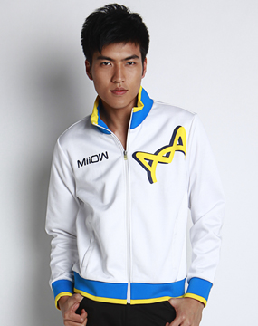 夏日休闲清仓专场<em>猫人</em>Miiow男款白色<em>针织开衫</em>