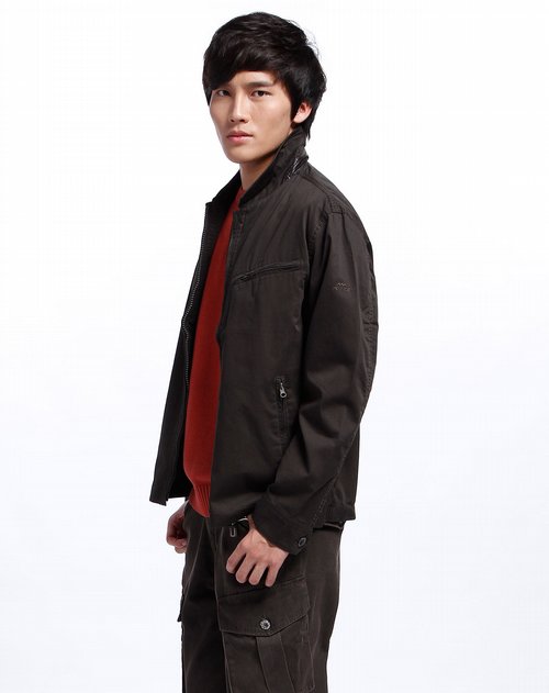 男士运动库存专场艾迪耐斯 黑灰色拉链长袖休