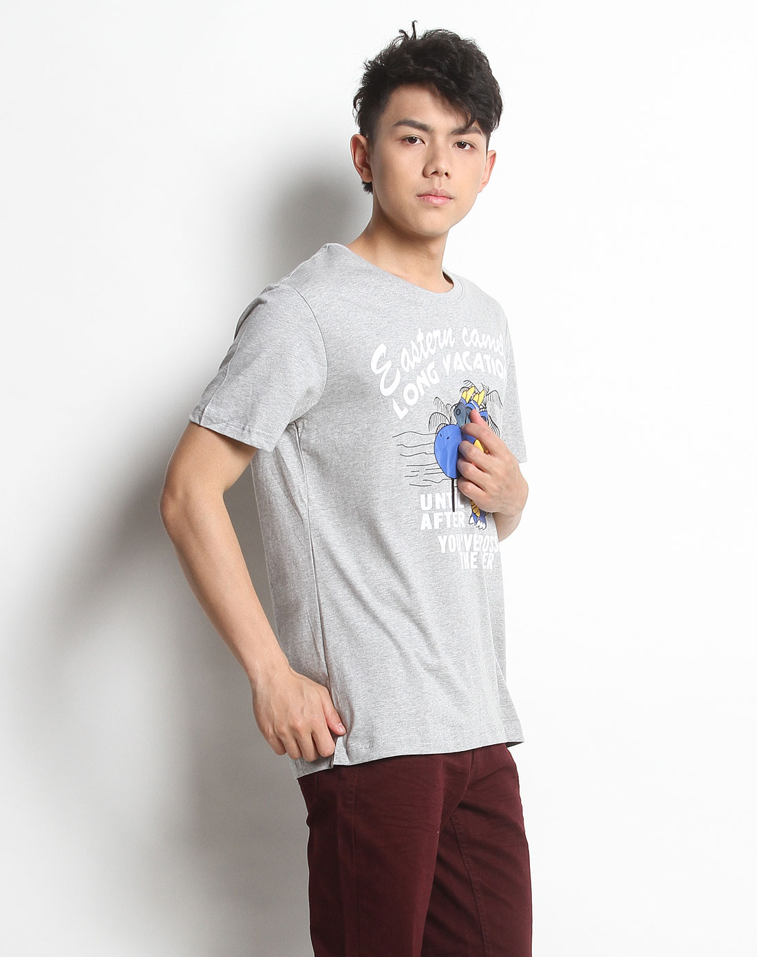 东方<em>骆驼</em>浅花灰色可爱<em>卡通图案</em>圆领短袖T恤7