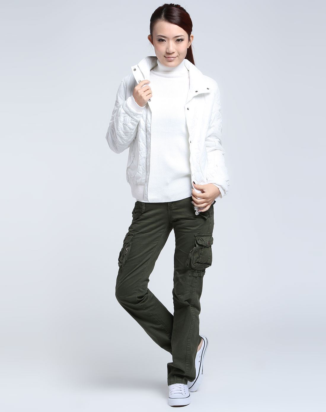 东方骆驼<em>女款白色</em>时尚长袖<em>棉服</em>708557-大白_