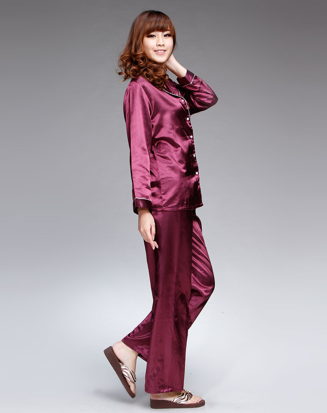 <em>冰丝睡衣</em>女短袖<em>长裤</em> - <em>睡衣</em>少妇真实生活照 - 睡