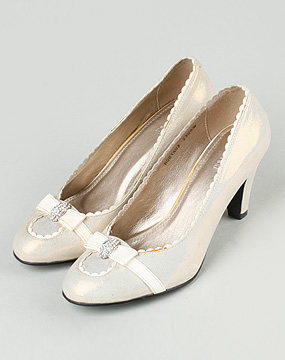 瑞贝卡rebacca女款米黄色花边高跟鞋