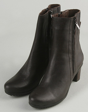 爽健scholl女款深啡色拼接双链靴子