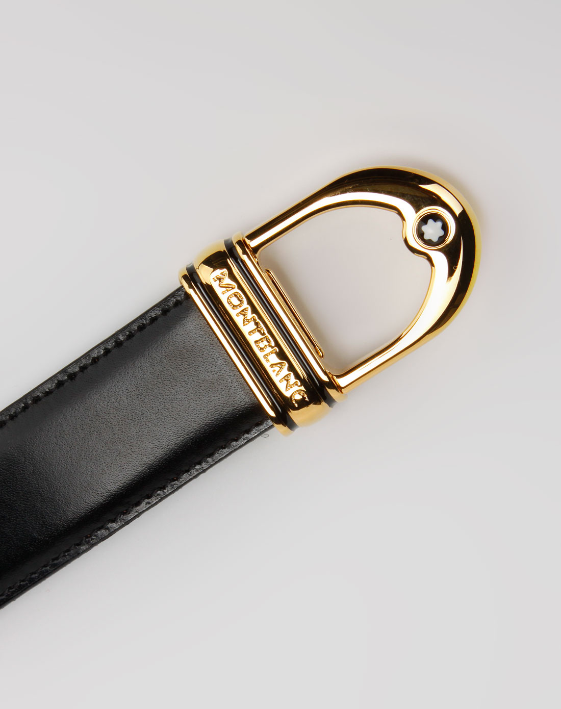 万宝龙montblanc黑色椭圆马蹄形针扣皮带