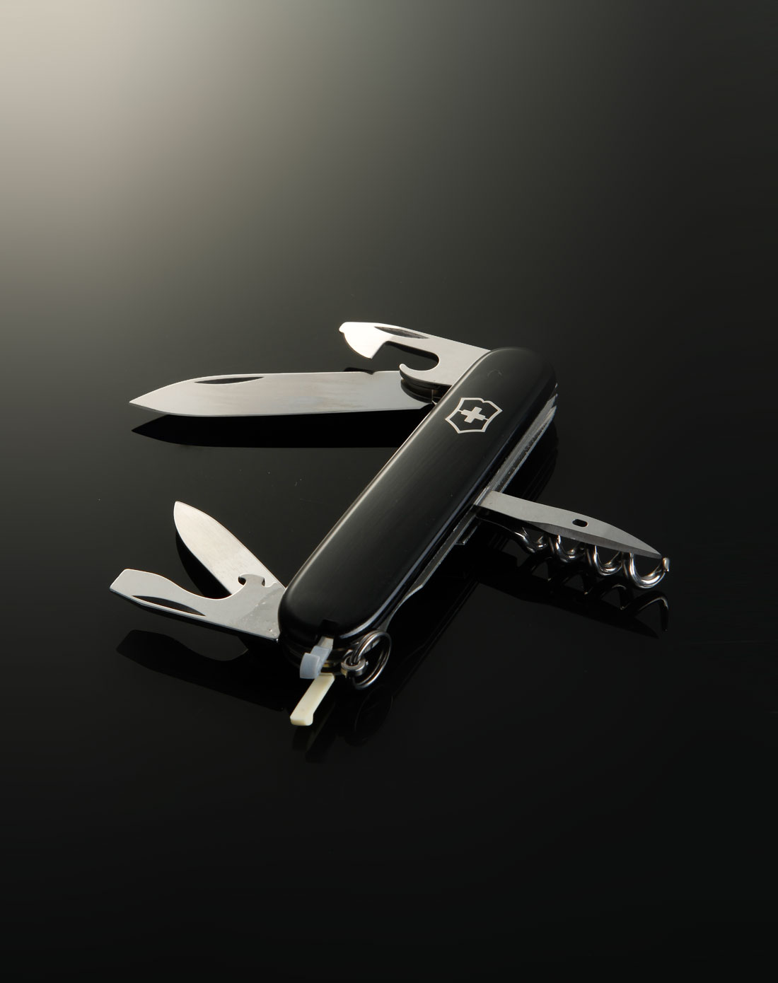 VICTORINOX-7611160100108-1.jpg