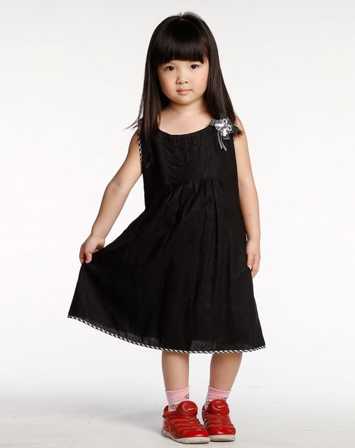 快乐缤尼happy bunny女童黑色圆领简约无袖连衣裙