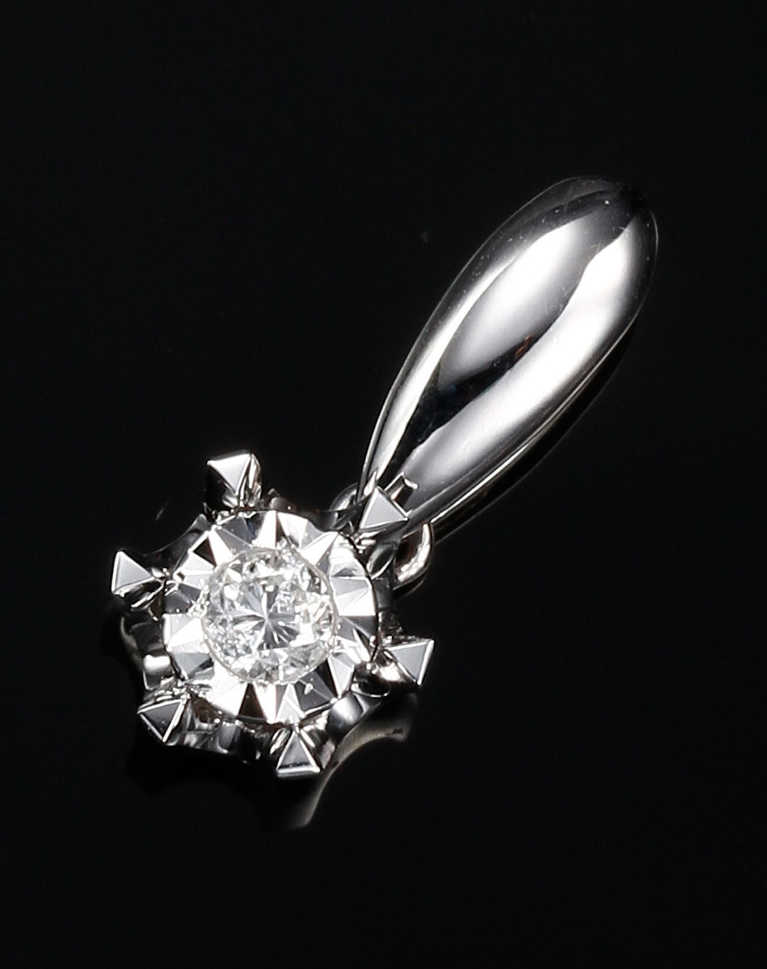 olzbw专场银色圆钻形时尚白18k金钻石吊坠