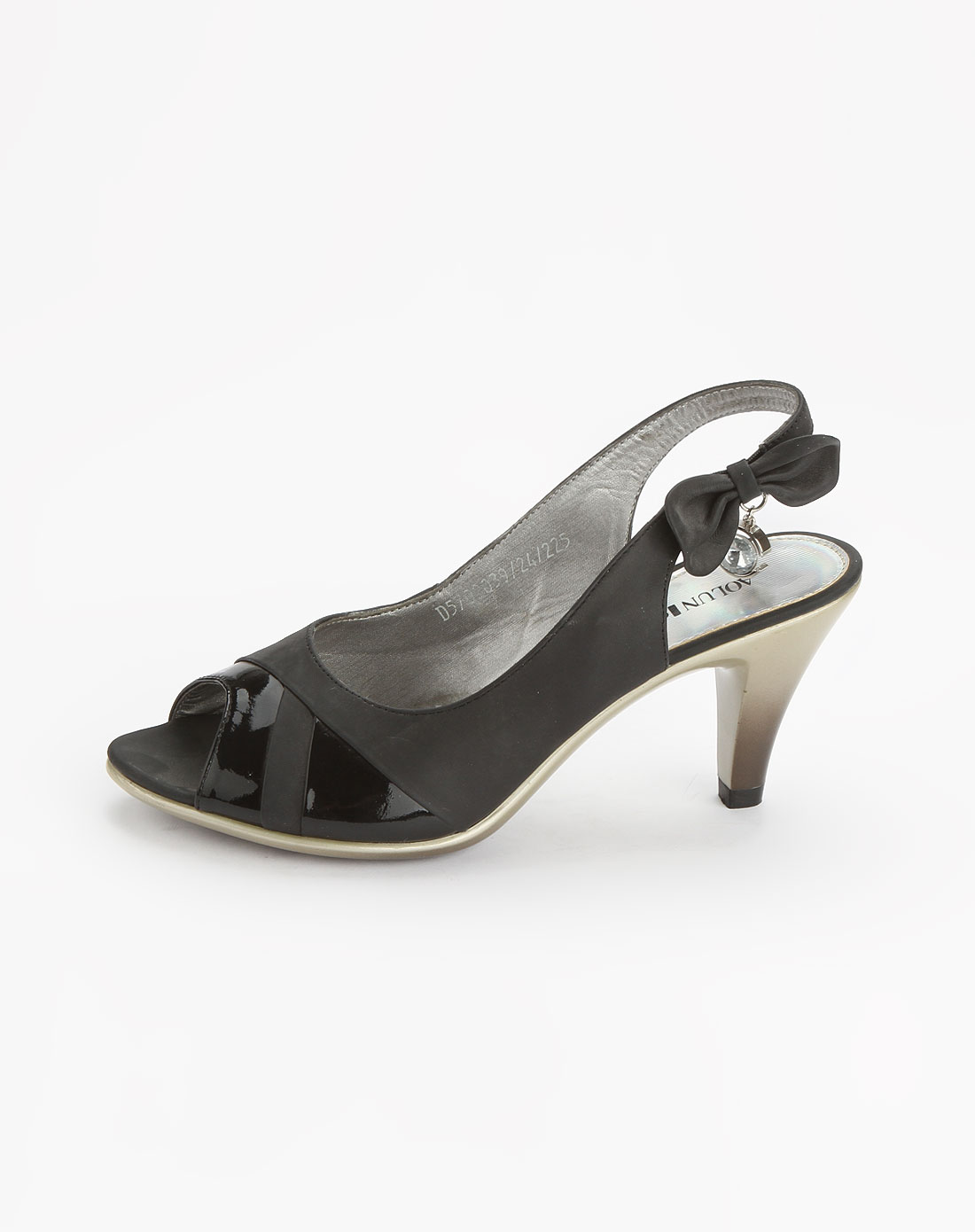 黑色时尚简约凉鞋