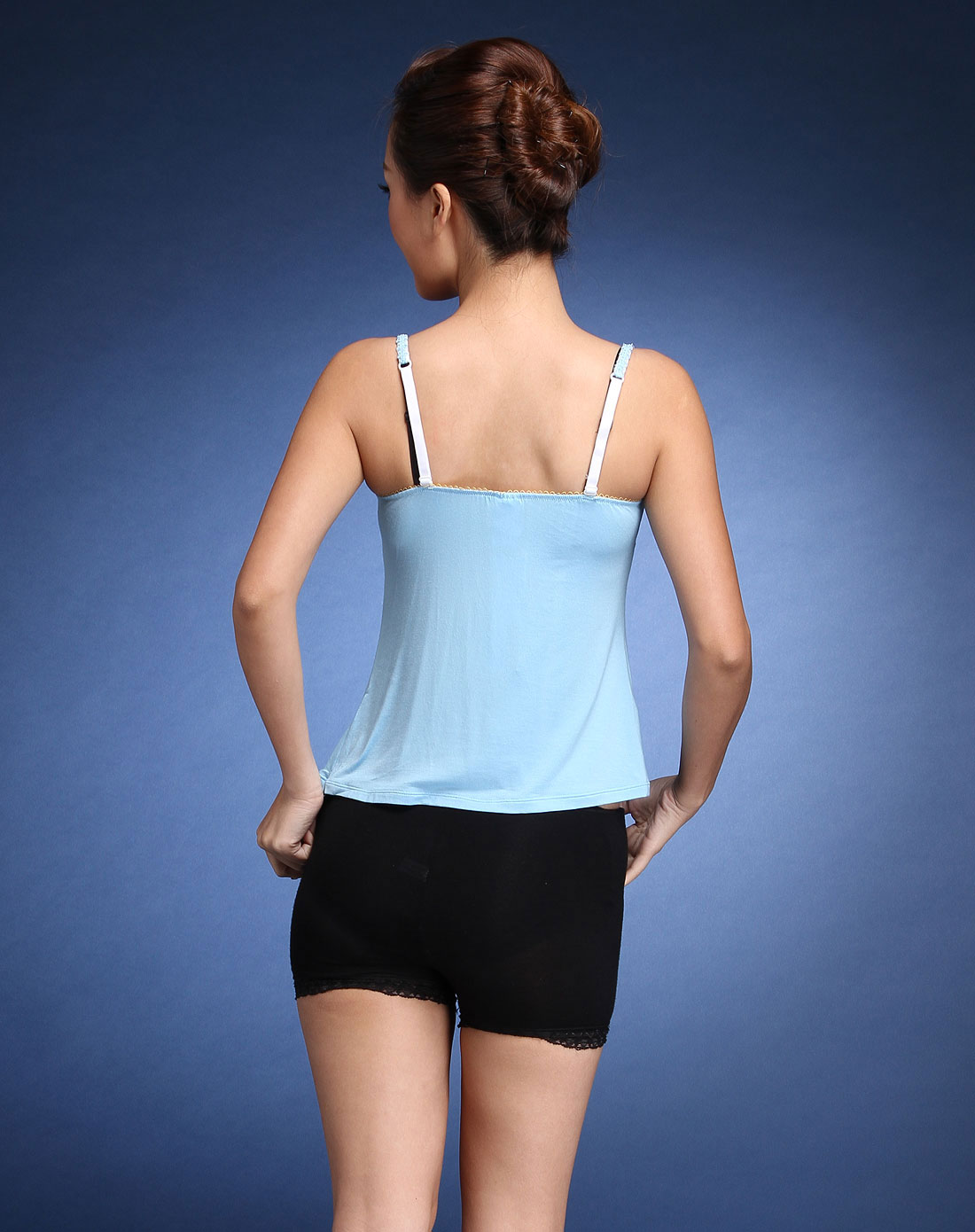elle-内衣-蓝色休闲时尚吊带上衣
