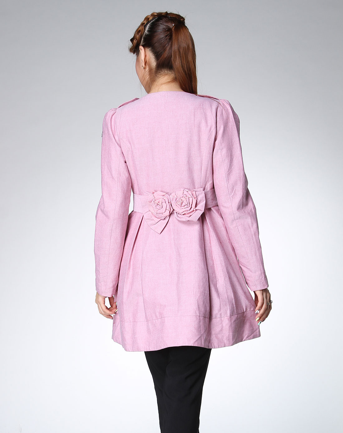 浅紫红色时尚简约长款长袖外套