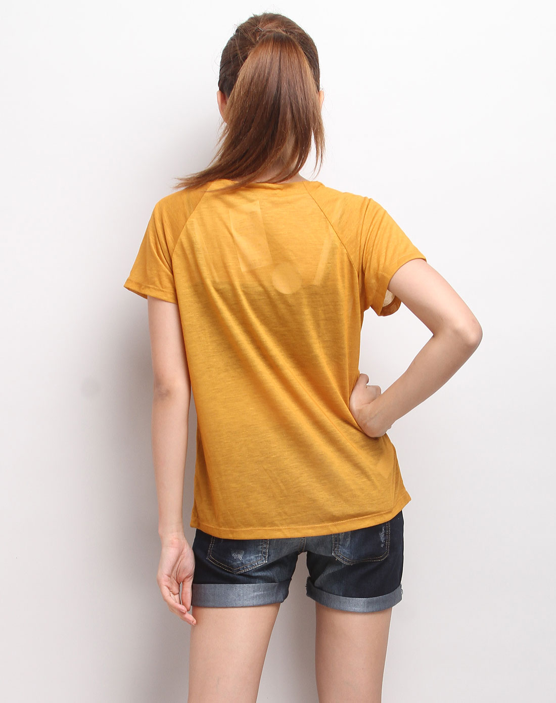 [ mango ] 土黄色荡领短袖t恤