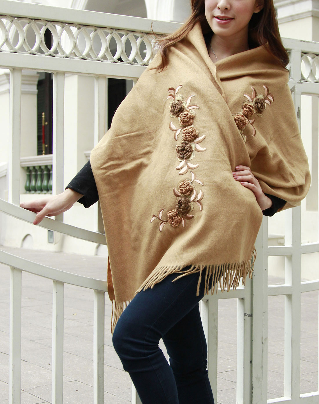 奥莱茵 / 灰色高级印花羊毛披肩