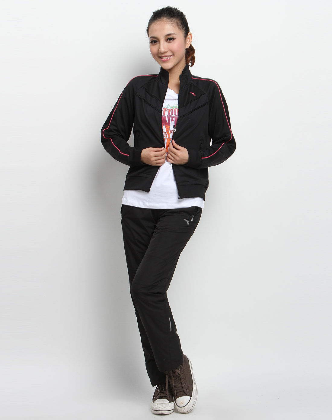 女款 黑色网球系列运动长袖上衣