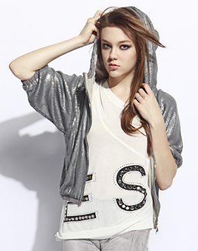 yesmiss女款灰色全闪片酷感七分袖珠片卫衣ym28032fp