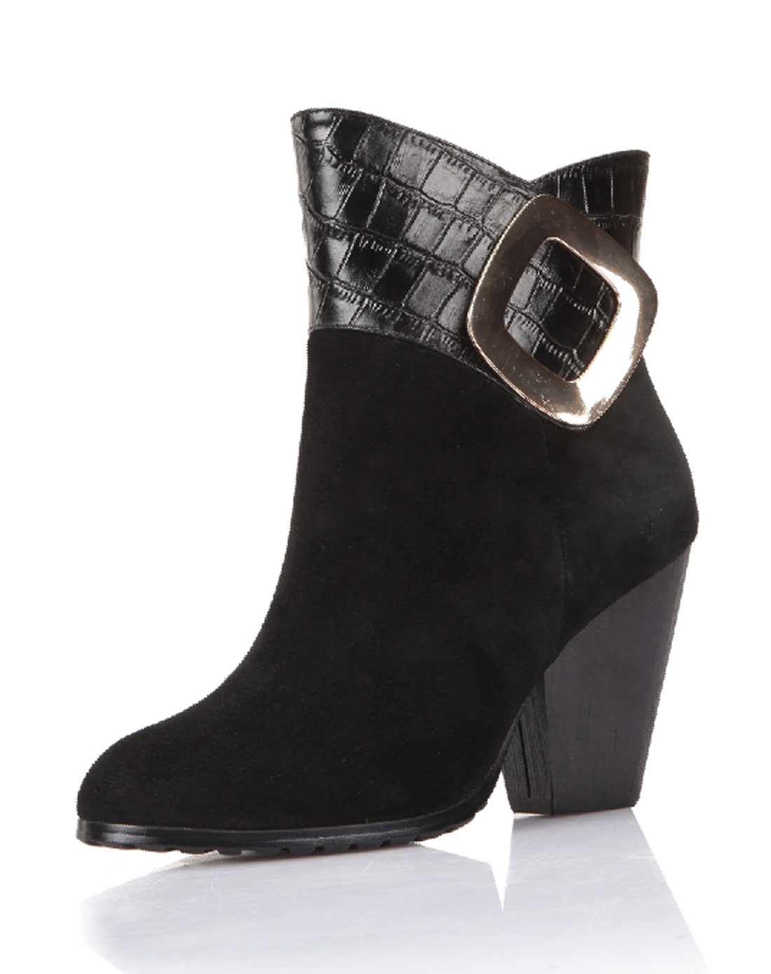 黑色牛猄搭配菱形饰扣时尚短靴