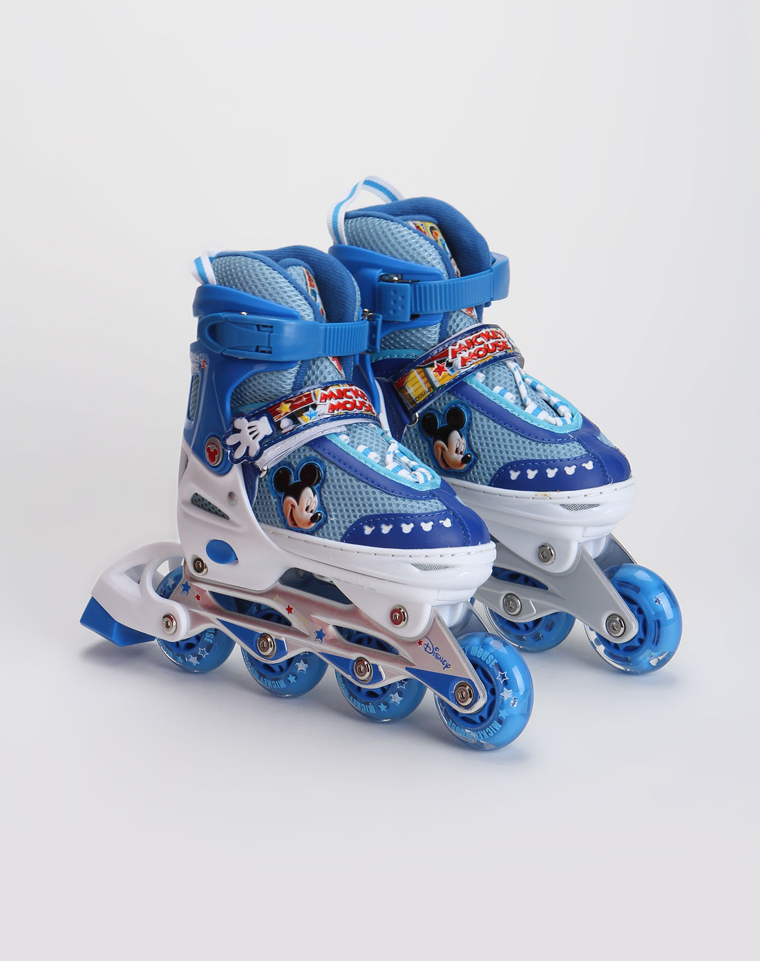 蓝色幻彩旱冰鞋