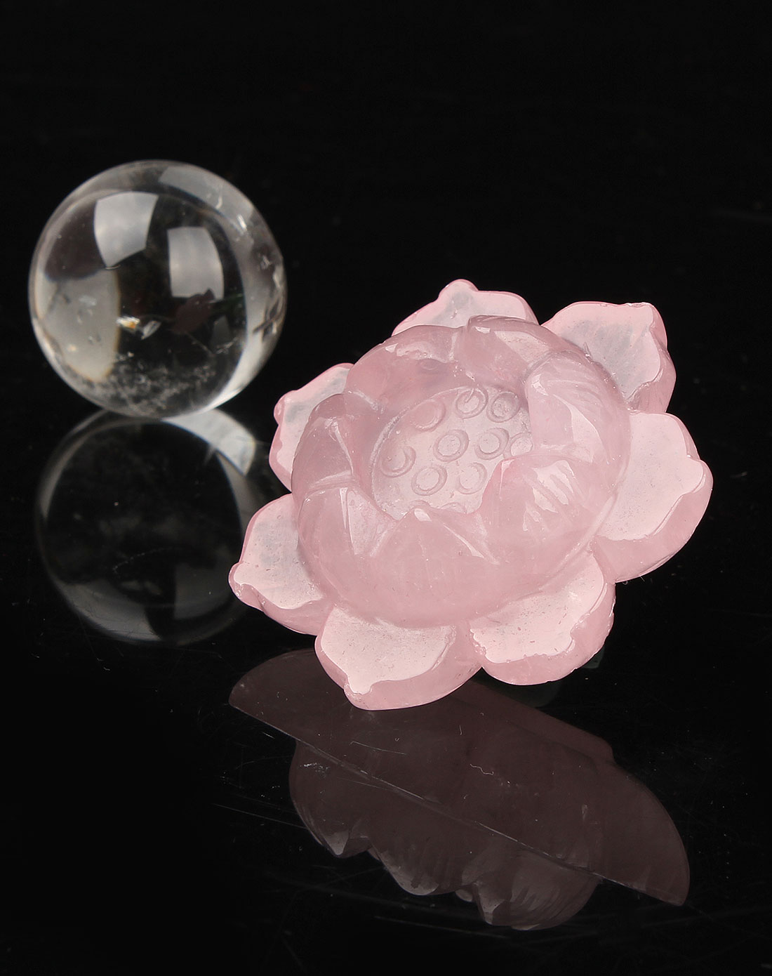 天然粉晶莲花座搭配白水晶球