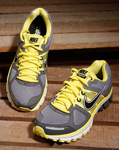 灰/黄色air pegasus  28跑步鞋