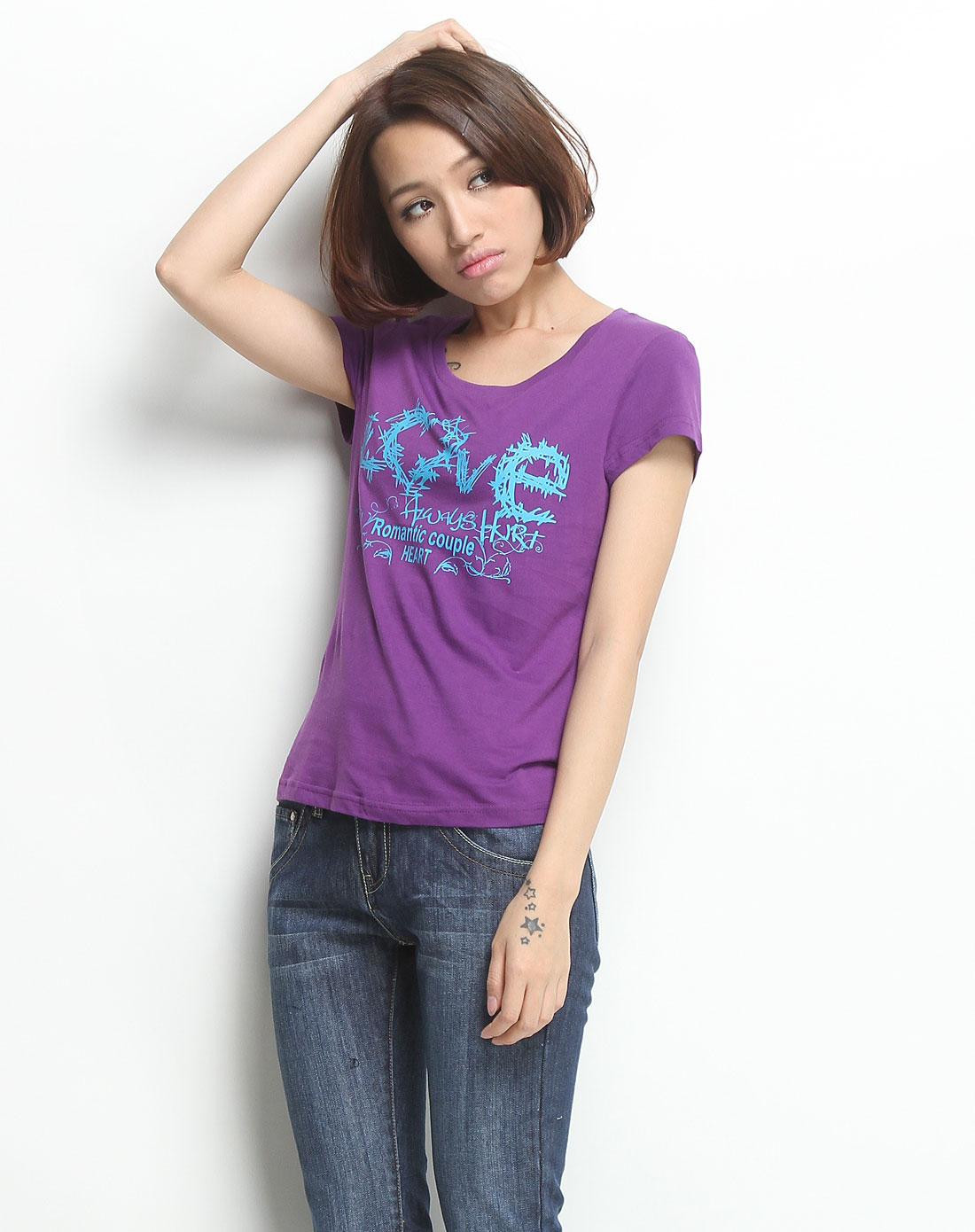 字母图案紫色圆领短袖印花t恤