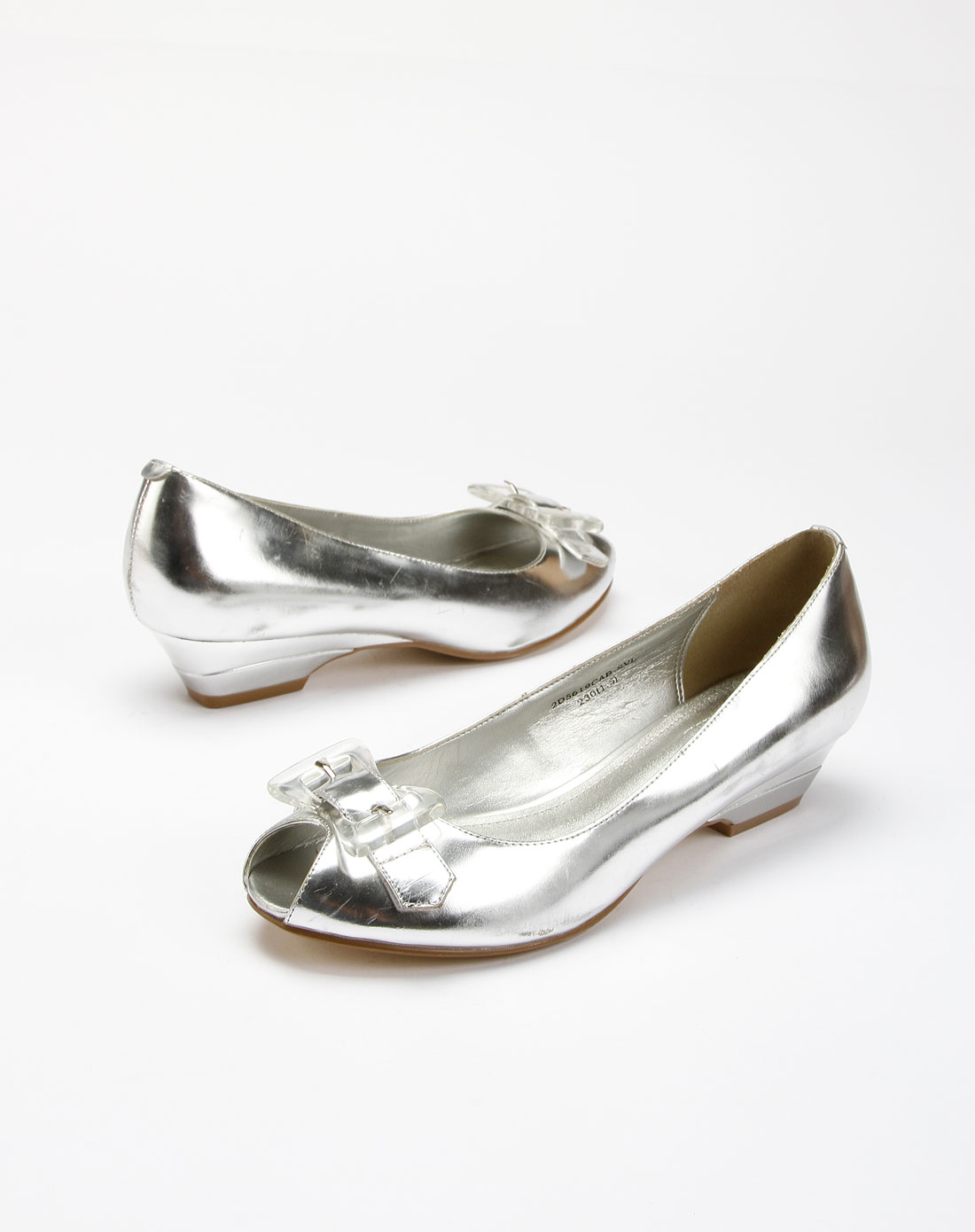 [ 康莉 ] 女款银色时尚低跟鱼嘴单鞋