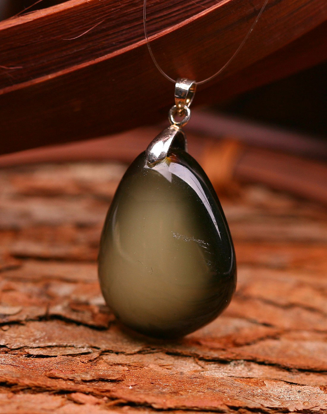 昊天琥珀神蜜之眼绿珀吊坠(附送皮绳)hs1303i0018_唯品会