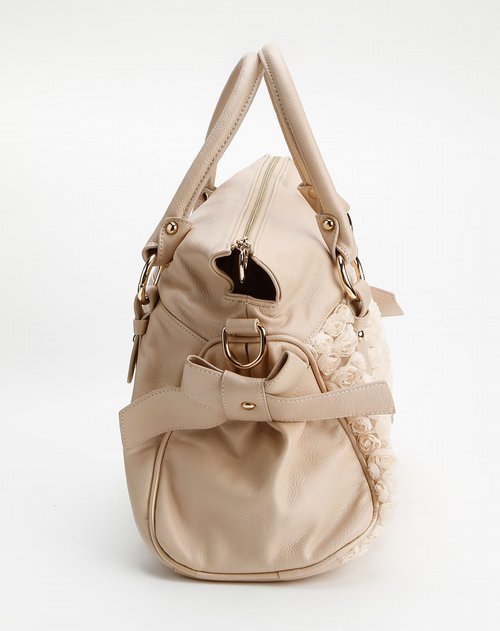 宾奴baleno女包专场杏色剪裁花球时尚休闲单肩包