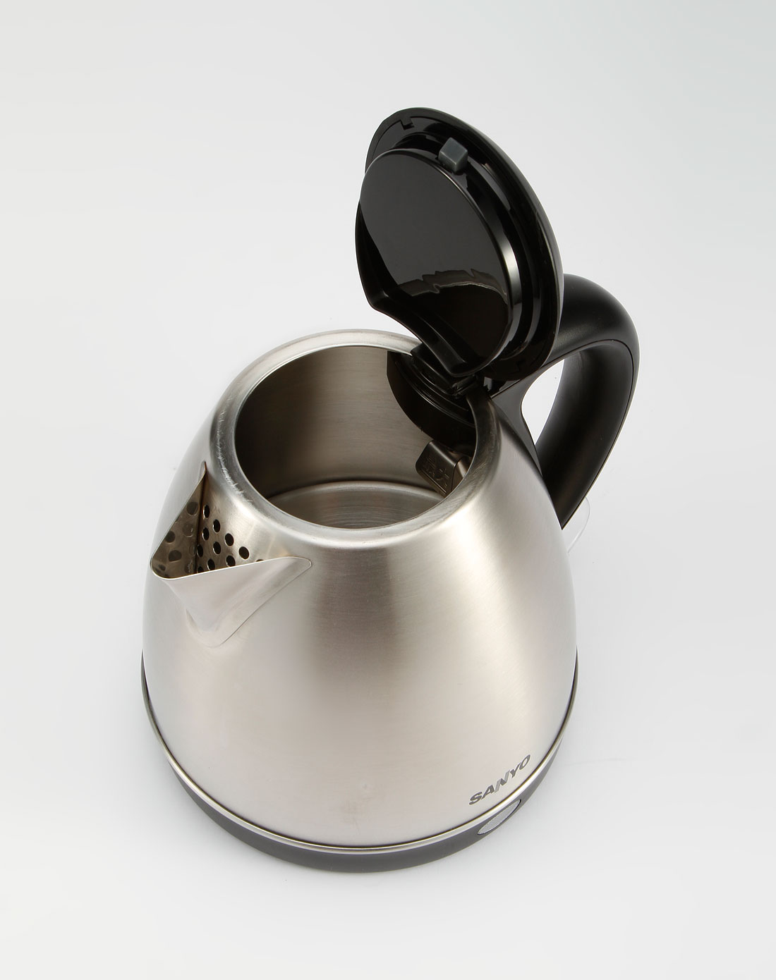 三洋sanyo黑色不锈钢电热水壶