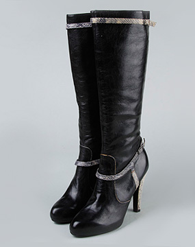 cne女款黑色蛇纹羊皮皮靴